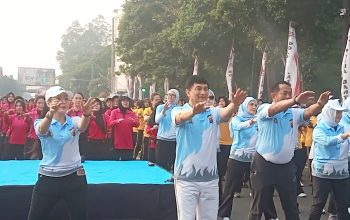 Polda Banten Ajak Ribuan Warga Senam Barsama Peringati HUT Bhayangkara ke-80