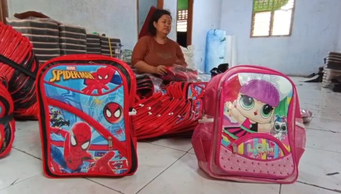Produksi Tas Sekolah Home Industri di Serang Mulai Bergairah, Pesanan Naik dalam Sebulan Terakhir