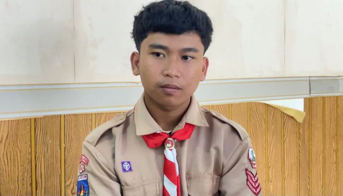 Haru Siswa Pandeglang Penerima Sekolah Gratis Banten, Saya Ingin Memeluk Gubernur