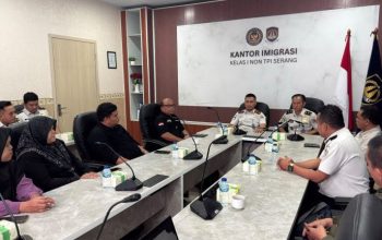 Imigrasi Serang Gandeng Media, Perkuat Sinergi Wujudkan Keterbukaan Informasi Publik Imigrasi Serang Gandeng Media, Perkuat Sinergi Wujudkan Keterbukaan Informasi Publik