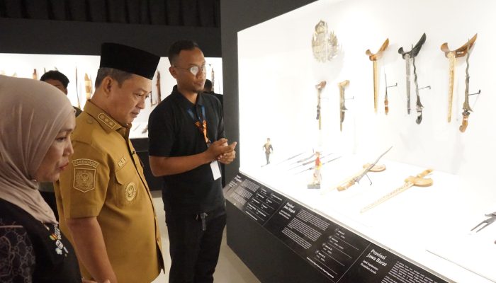 Golok Ciomas Jadi Primadona Pameran Pusaka Nusantara 2026, Wabup Serang: Sudah Mendunia