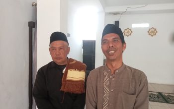Warga Karundang Tengah Serang Gelar Tradisi Tolak Bala Rebo Wekasan Warga Karundang Tengah Serang Gelar Tradisi Tolak Bala Rebo Wekasan