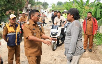 Warga Pandeglang Sambut Antusias Pembangunan Jembatan dan Program Bang Andra