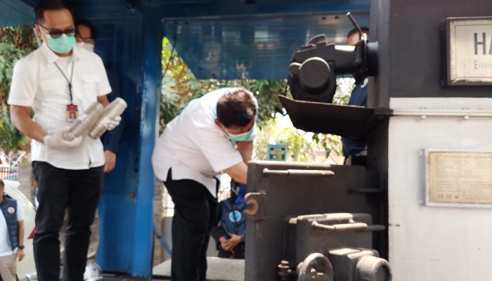 BNN Banten Tangkap Pengedar Ganja di Bus, Modus Disembunyikan dalam Botol Jamu