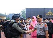 Kapolda Banten Lepas 45 Personel Brimob BKO ke Papua Tengah