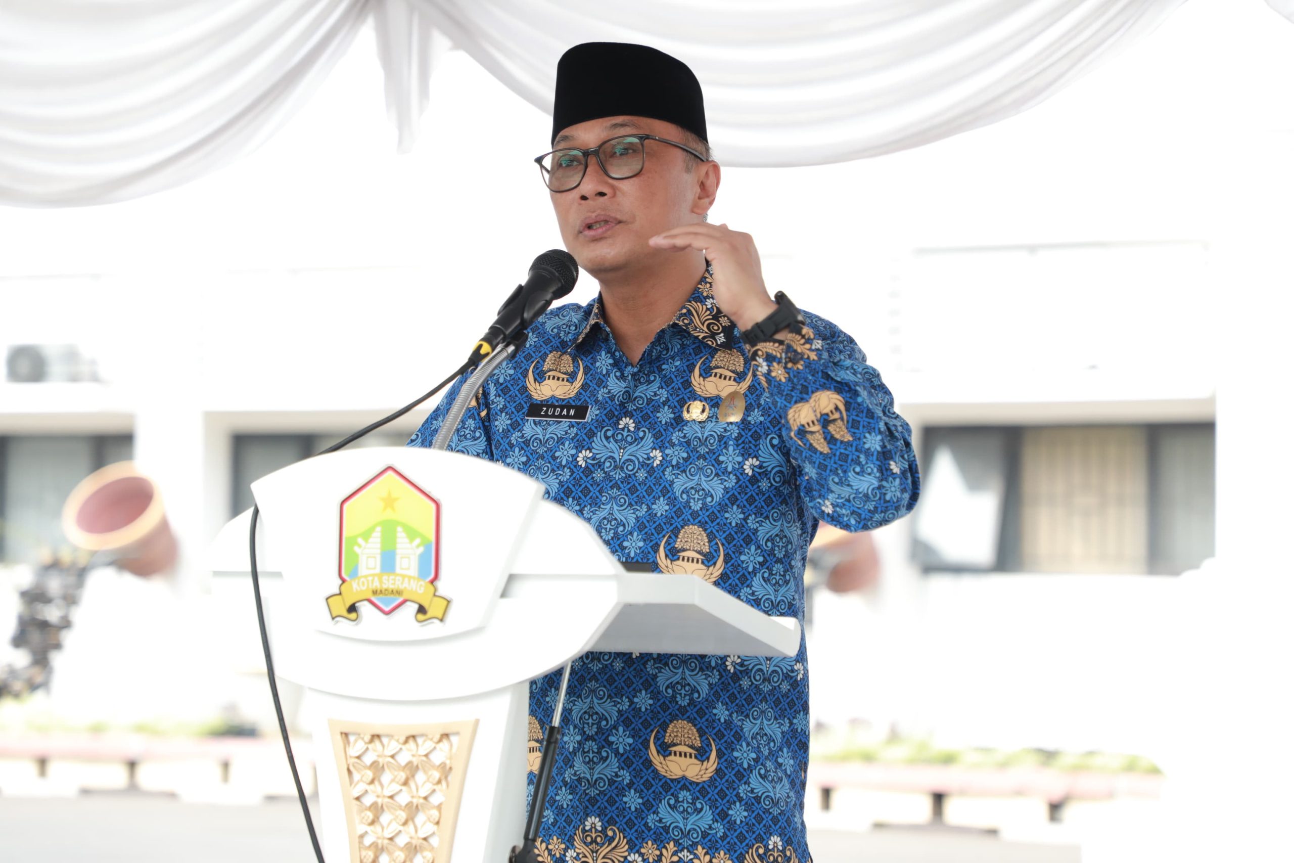 Kepala BKN RI Sampaikan Enam Ide Besar Transformasi Pelayanan Publik dalam Apel Gabungan Hari Kesadaran Nasional Kota Serang