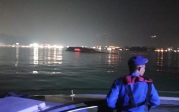 Pasca Kebakaran, KMP Batu Mandi Terbalik di Perairan Merak