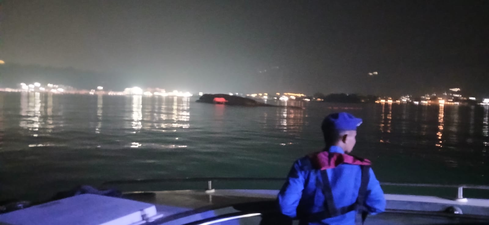 Pasca Kebakaran, KMP Batu Mandi Terbalik di Perairan Merak